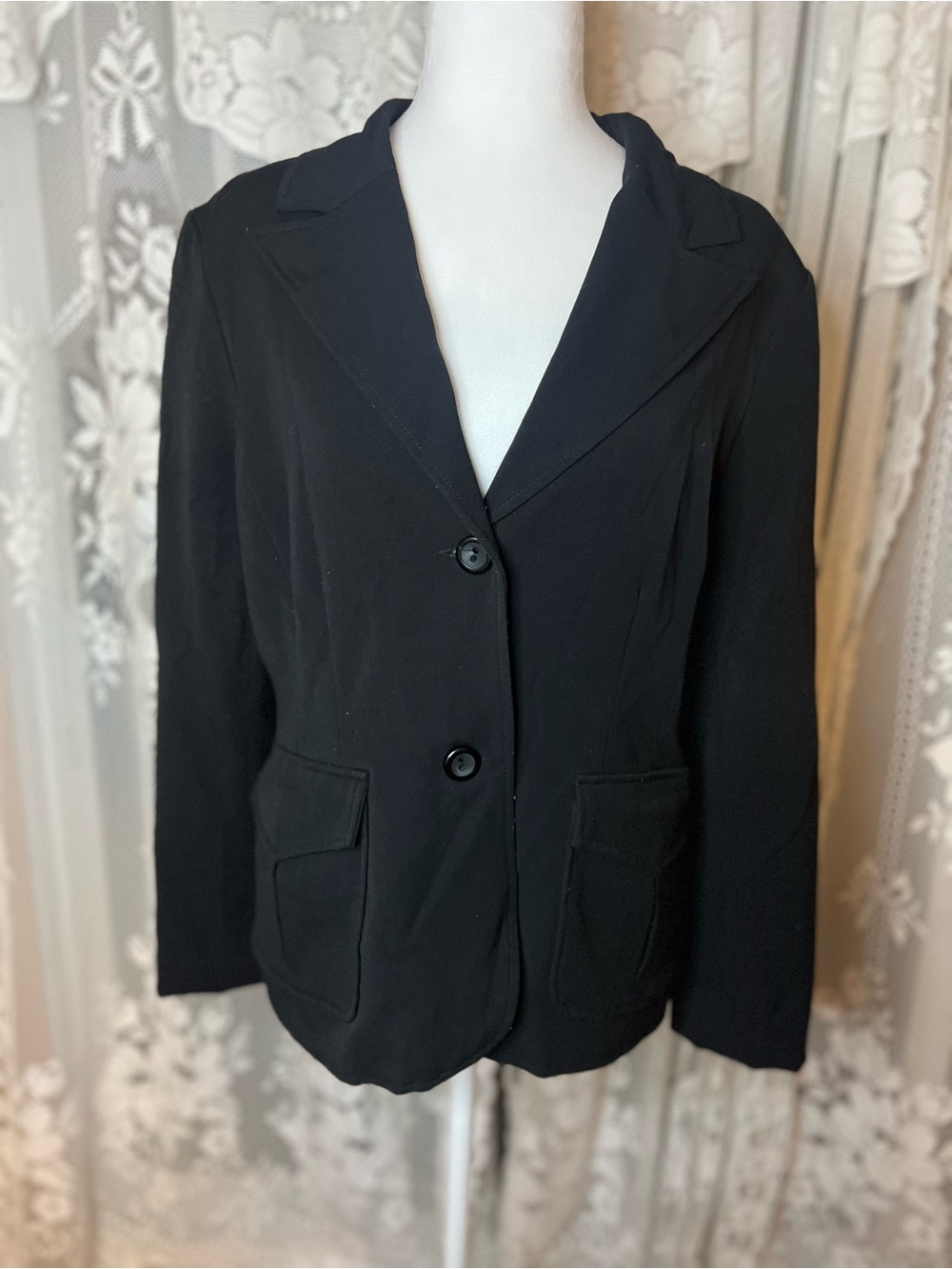 Jessica Black Two-Button Blazer Jacket